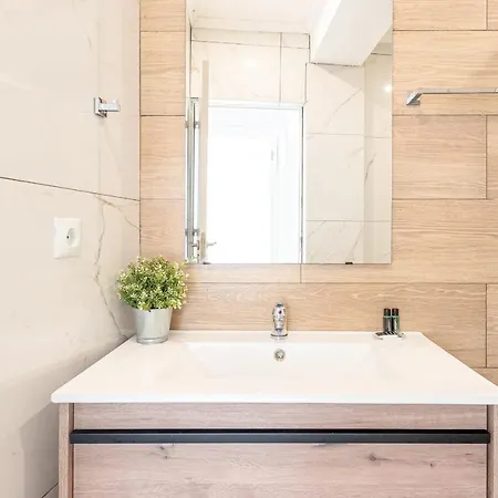 Apartamento Guestready - Sunny & Spacious 2br *