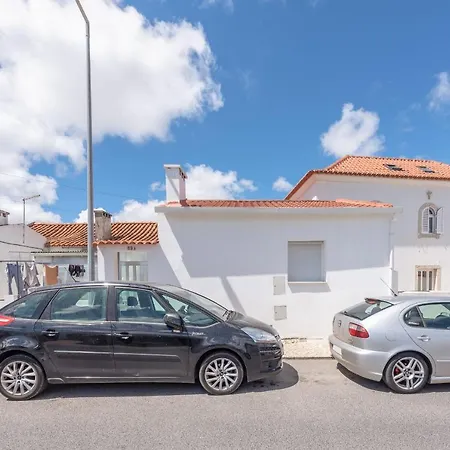 Guestready - Sunny & Spacious 2br Sao Domingos de Rana